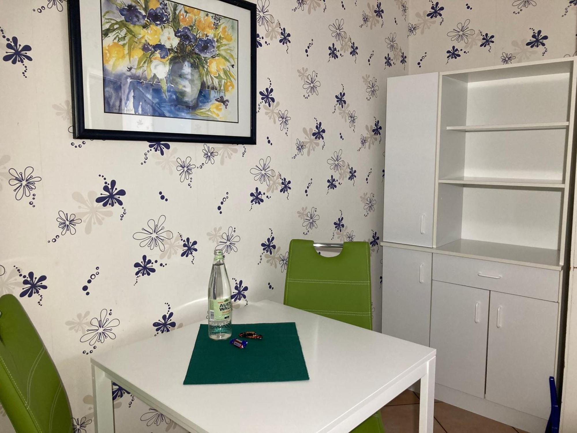 Haus Krabbe Apartments Mit Doppelbetten, Fuer 1-2 Personen, Hunde Kostenfrei Willkommen, Kostenfreier Parkplatz, Zwischen Bremerhaven Und Cuxhaven Gelegen Wremen Eksteriør billede