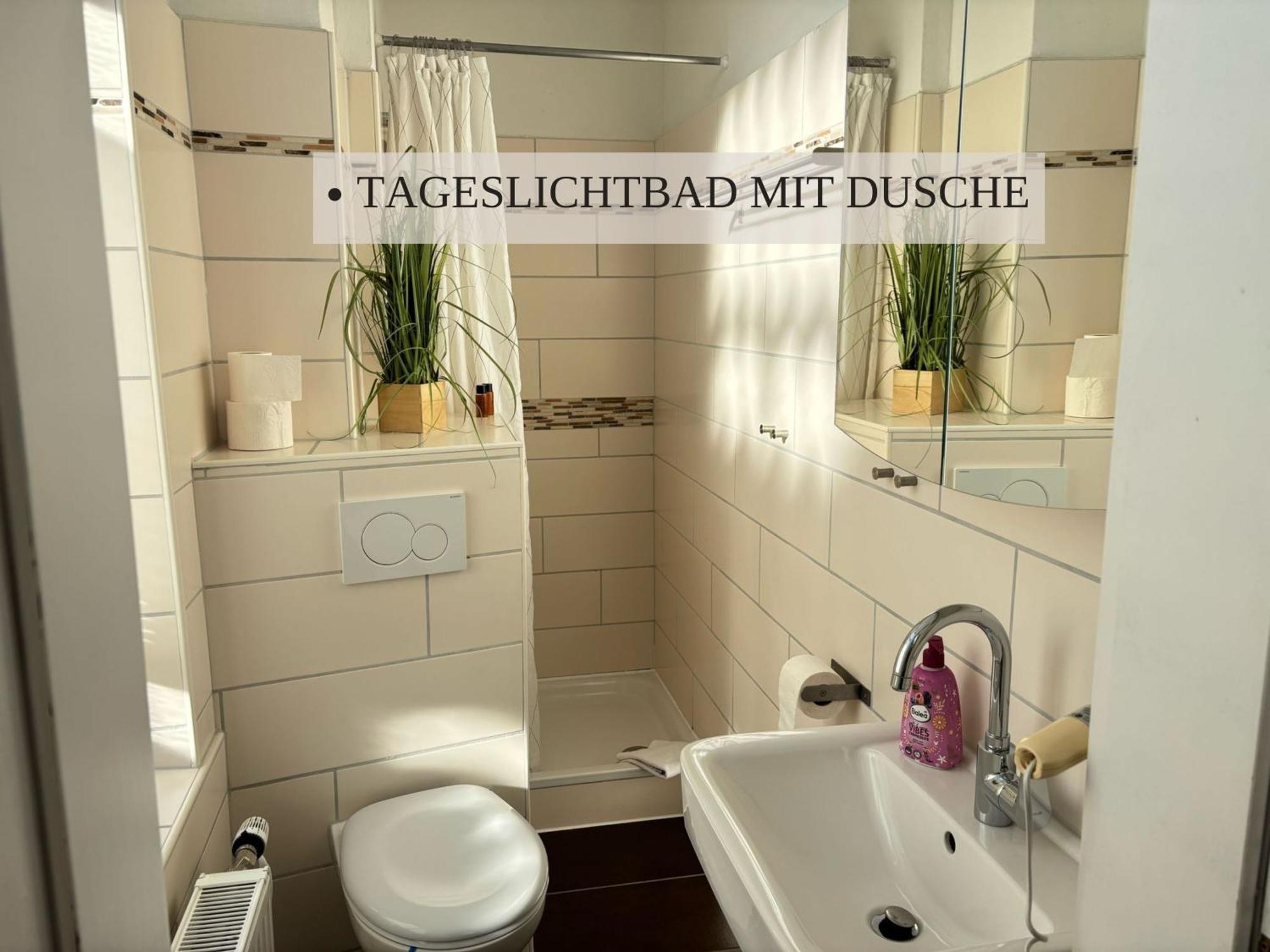 Haus Krabbe Apartments Mit Doppelbetten, Fuer 1-2 Personen, Hunde Kostenfrei Willkommen, Kostenfreier Parkplatz, Zwischen Bremerhaven Und Cuxhaven Gelegen Wremen Eksteriør billede